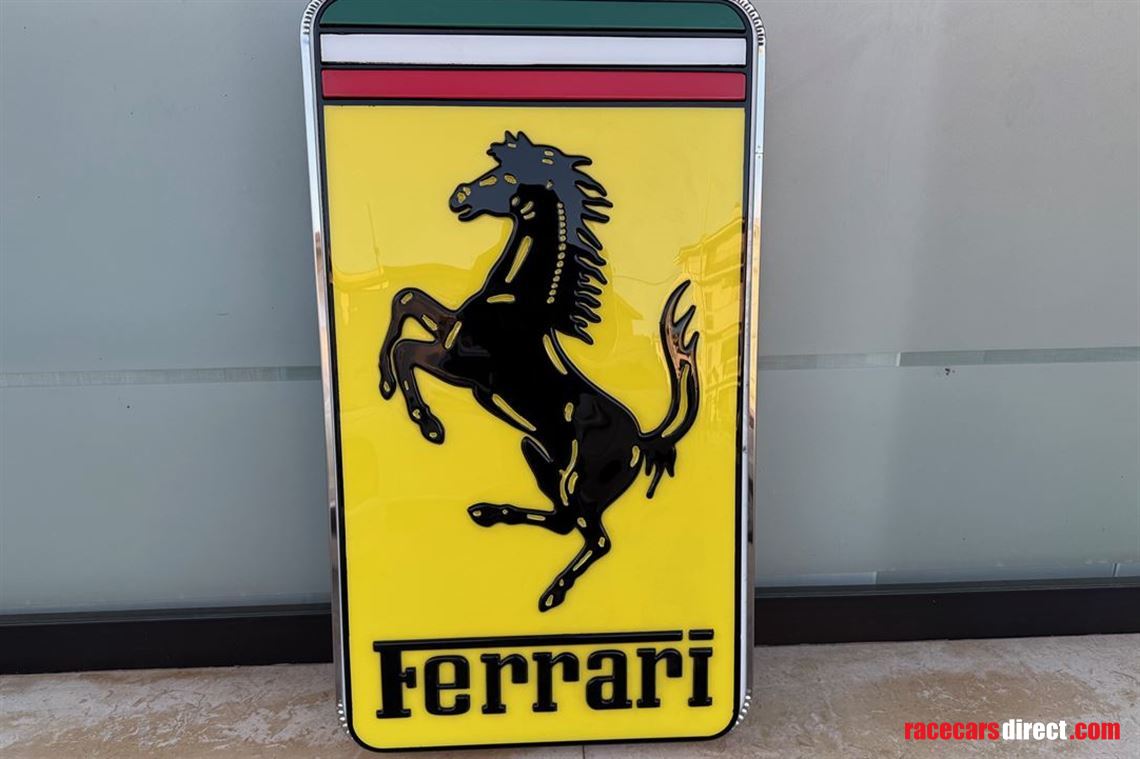 illuminated-sign-ferrari