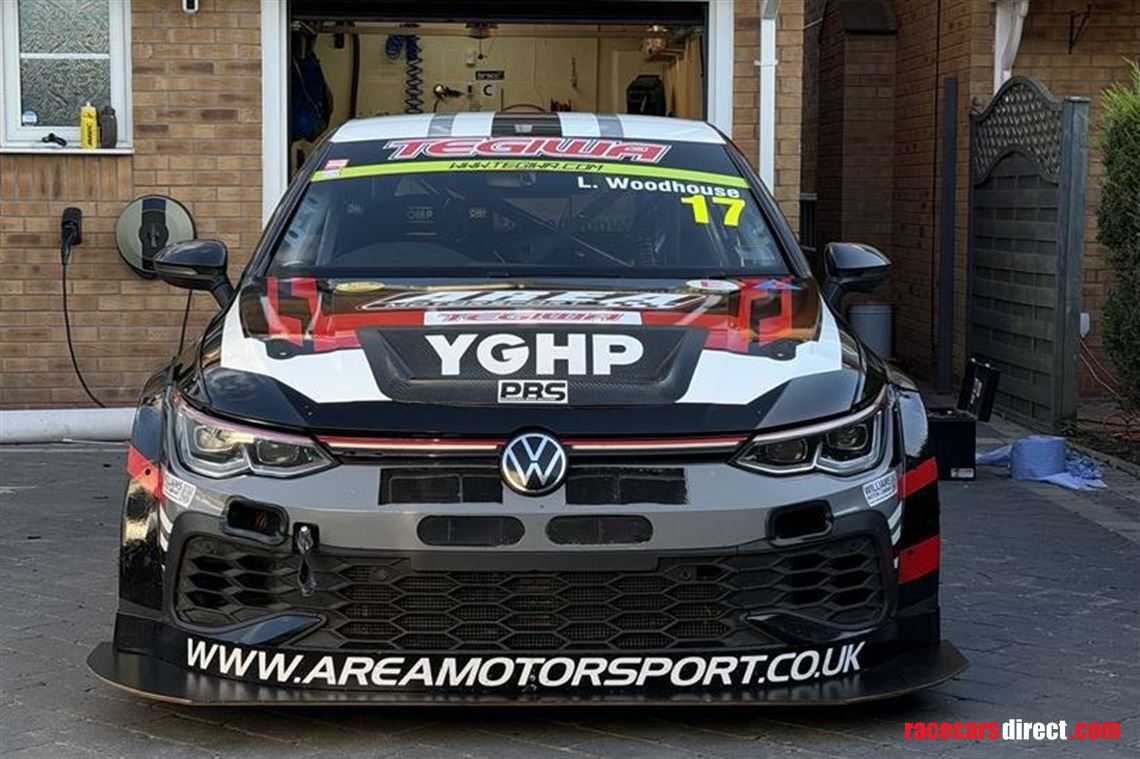 golf-gti-clubsport-2021-endurance-car