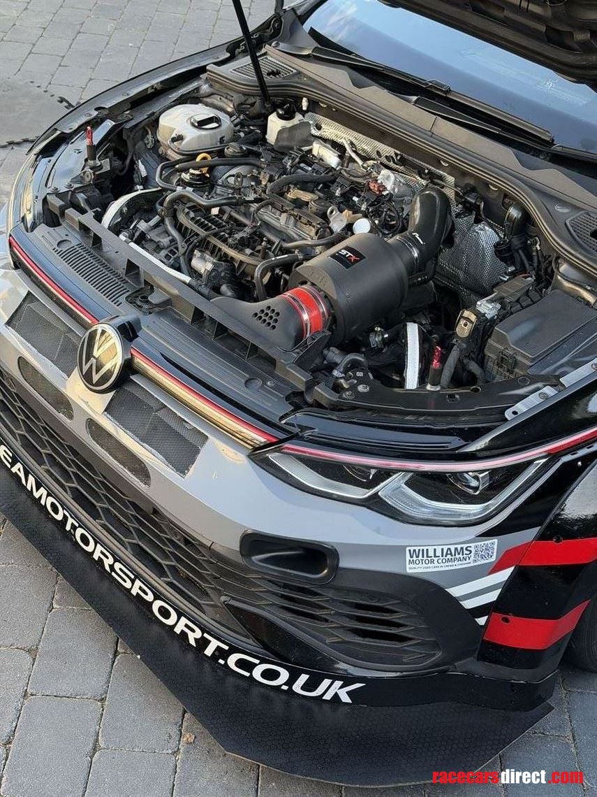 golf-gti-clubsport-2021-endurance-car