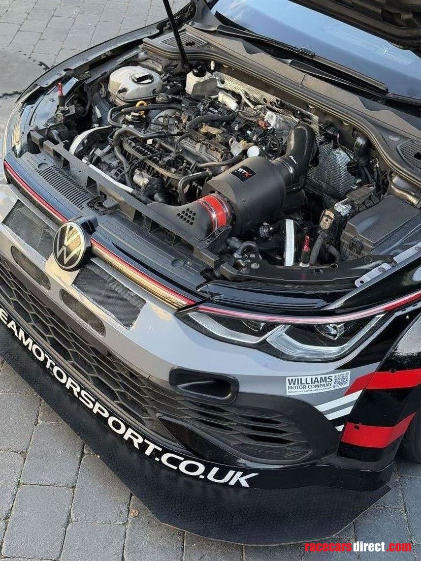 golf-gti-clubsport-2021-endurance-car