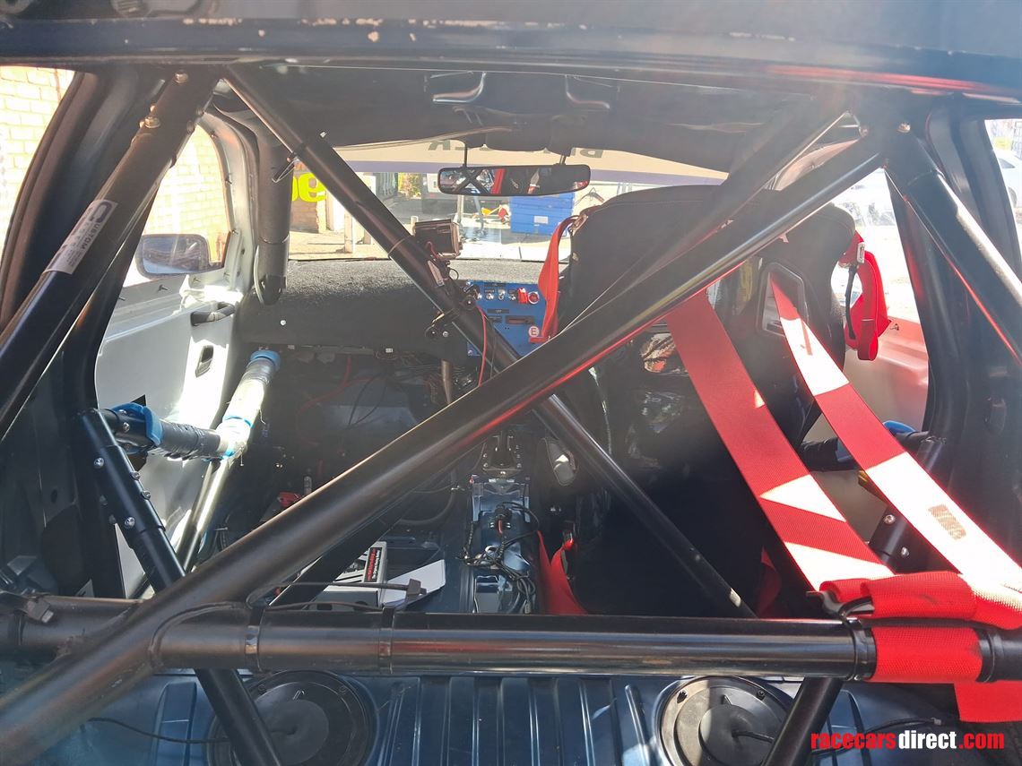 bmw-e46-compact-330i-race-car