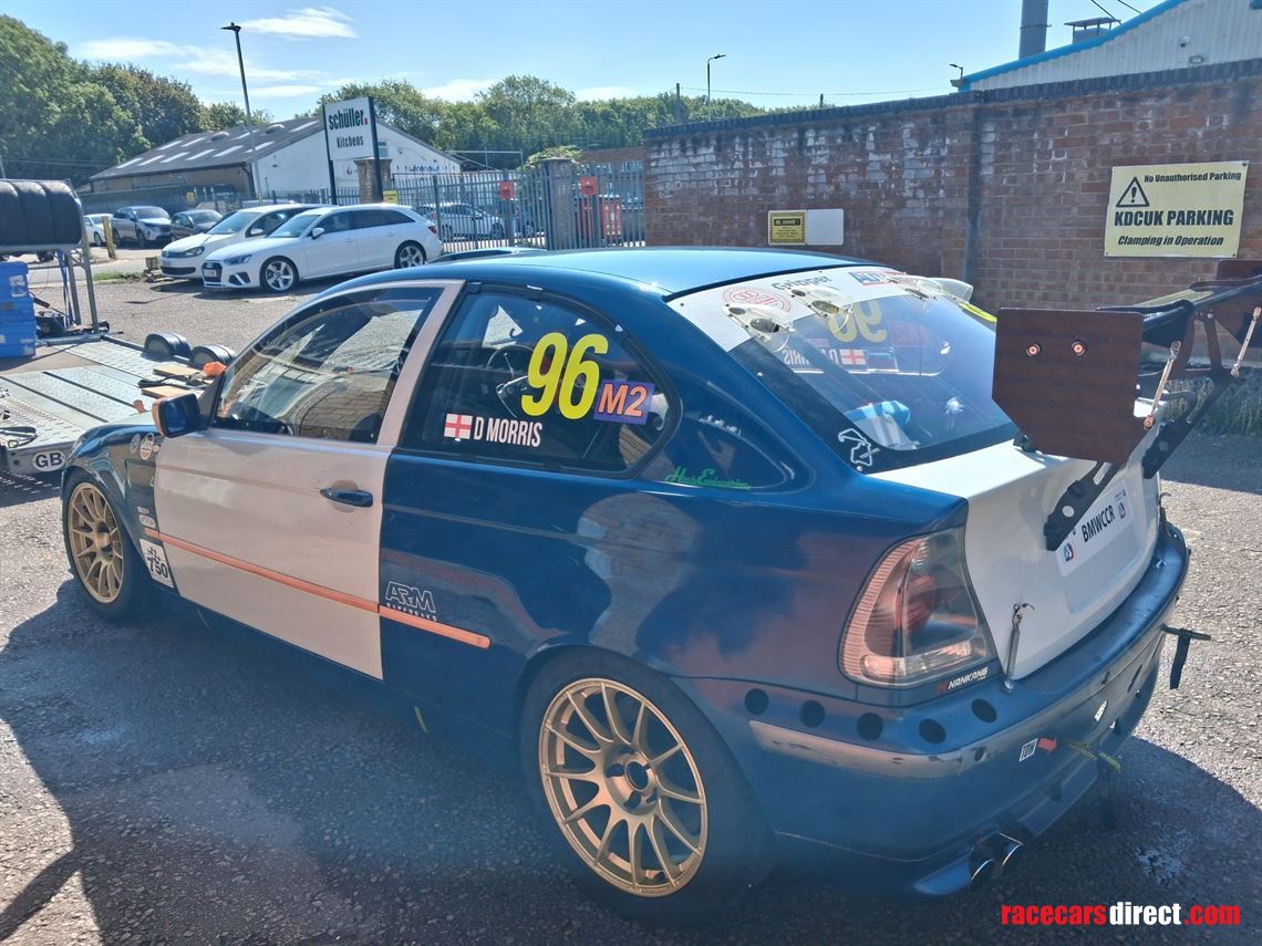 bmw-e46-compact-330i-race-car