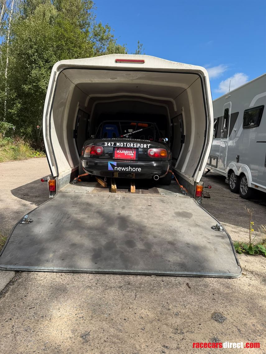 prg-tracksporter-enclosed-car-trailer