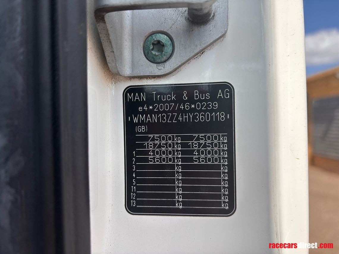 man-tgl-tractor-unit-8220-and-trailer