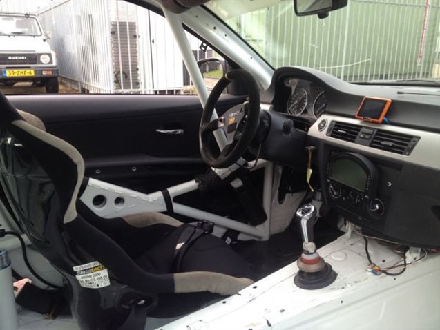 bmw-320-coupe-diesel-2011