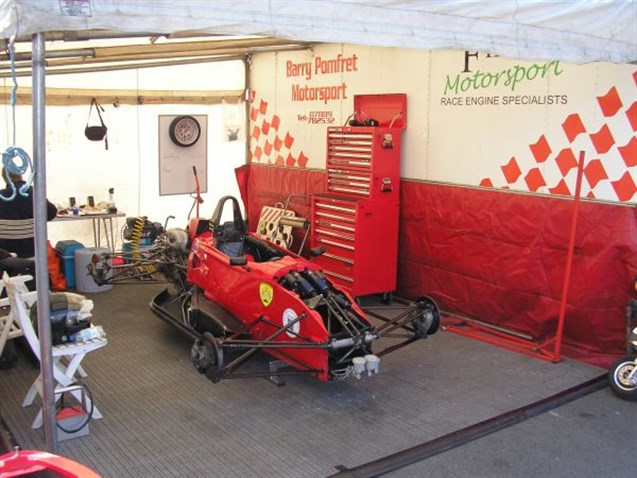 van-diemen-rf01-formula-ford-zetec-race-winni