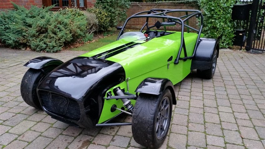 Racecarsdirect.com - Caterham R300 race car (2009)