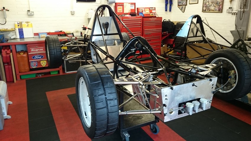 royale-rp26-27-rolling-chassis