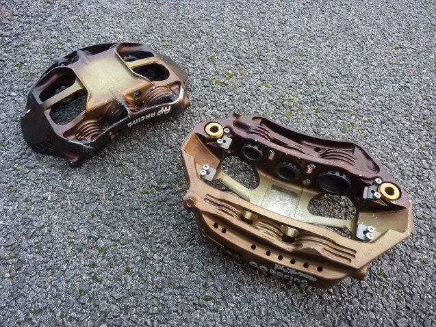 Racecarsdirect.com - AP Racing 6 pot ex F1 brake calipers