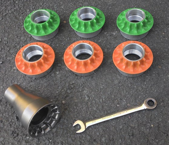 Racecarsdirect Com New Centre Lock Wheel Nuts Socket Ex F1