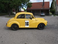 morris-minor-1000-historic-race-car