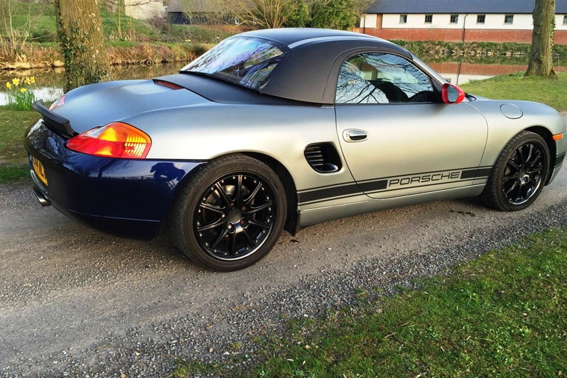 Racecarsdirect.com - PORSCHE BOXSTER 2.7 RACE/TRACKCAR.