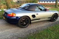 porsche-boxster-27-racetrackcar