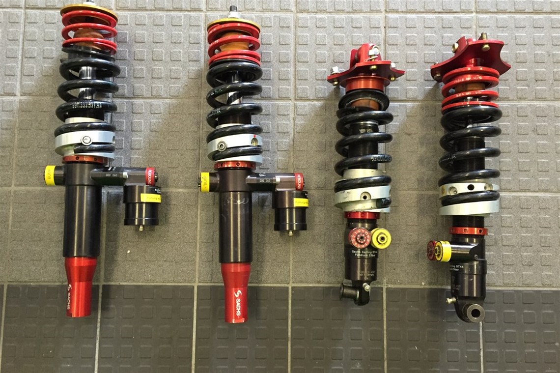porsche-rsr-sachs-4way-shocks