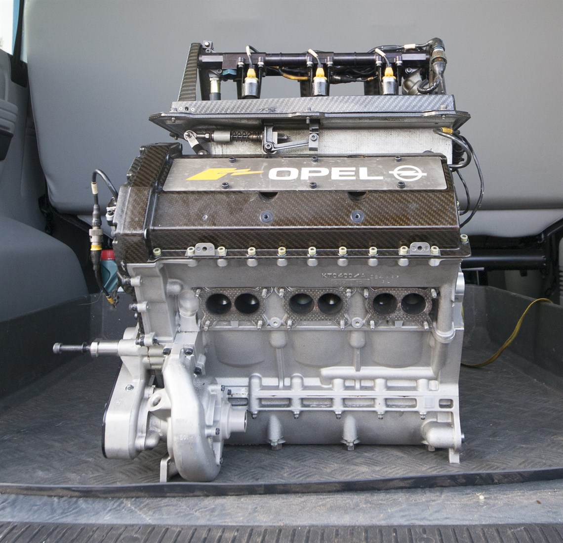 cosworth-kf-engine