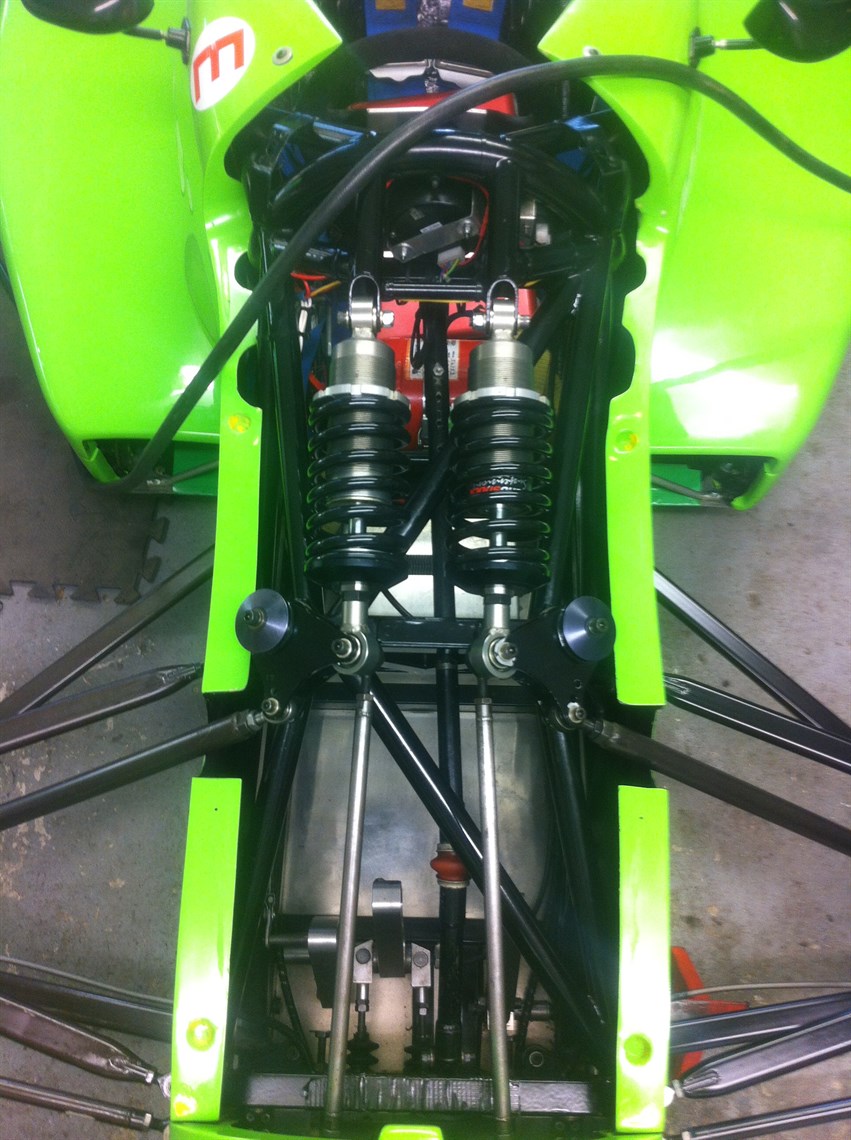 swift-sc97-formula-ford-1600-rolling-chassis