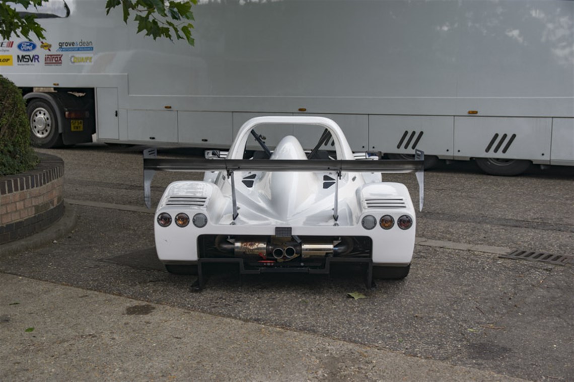 radical-sr8-rx-27-v8