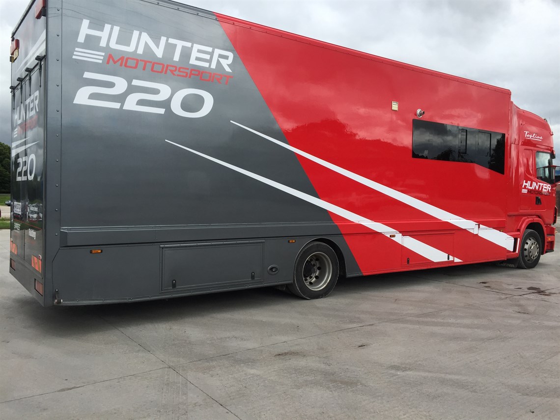 Racecarsdirect.com - Scania V8 Race Truck / Transporter