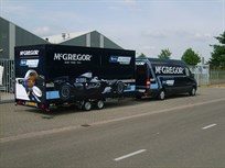 promotionshow-race-trailer-for-f1-race-car