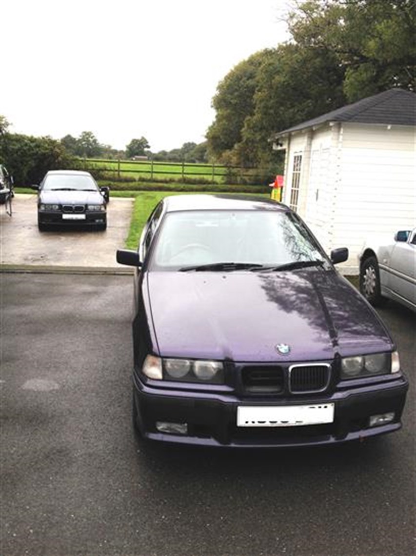 Racecarsdirect.com - BMW Compact Cup Championship Race Winner E36 318ti