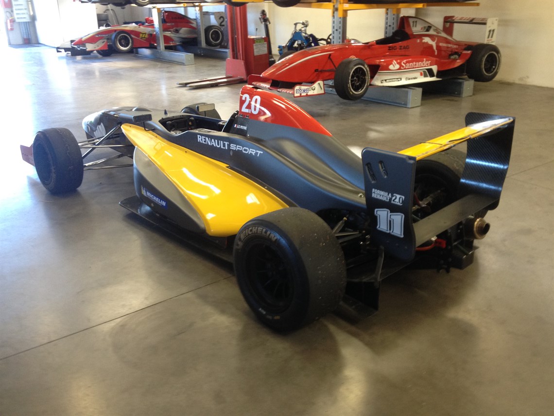 Racecarsdirect Com Formula Renault 2 0 Caparo 2010