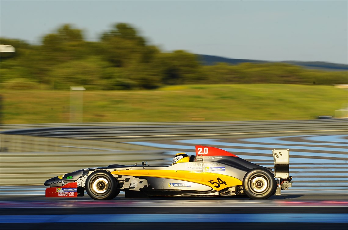 formula-renault-20-caparo-2010