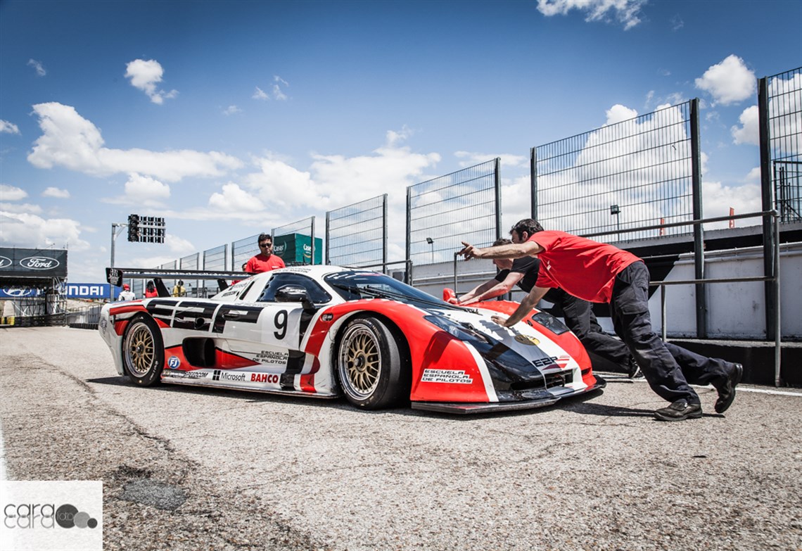 Racecarsdirect.com - Mosler MT900 GT3