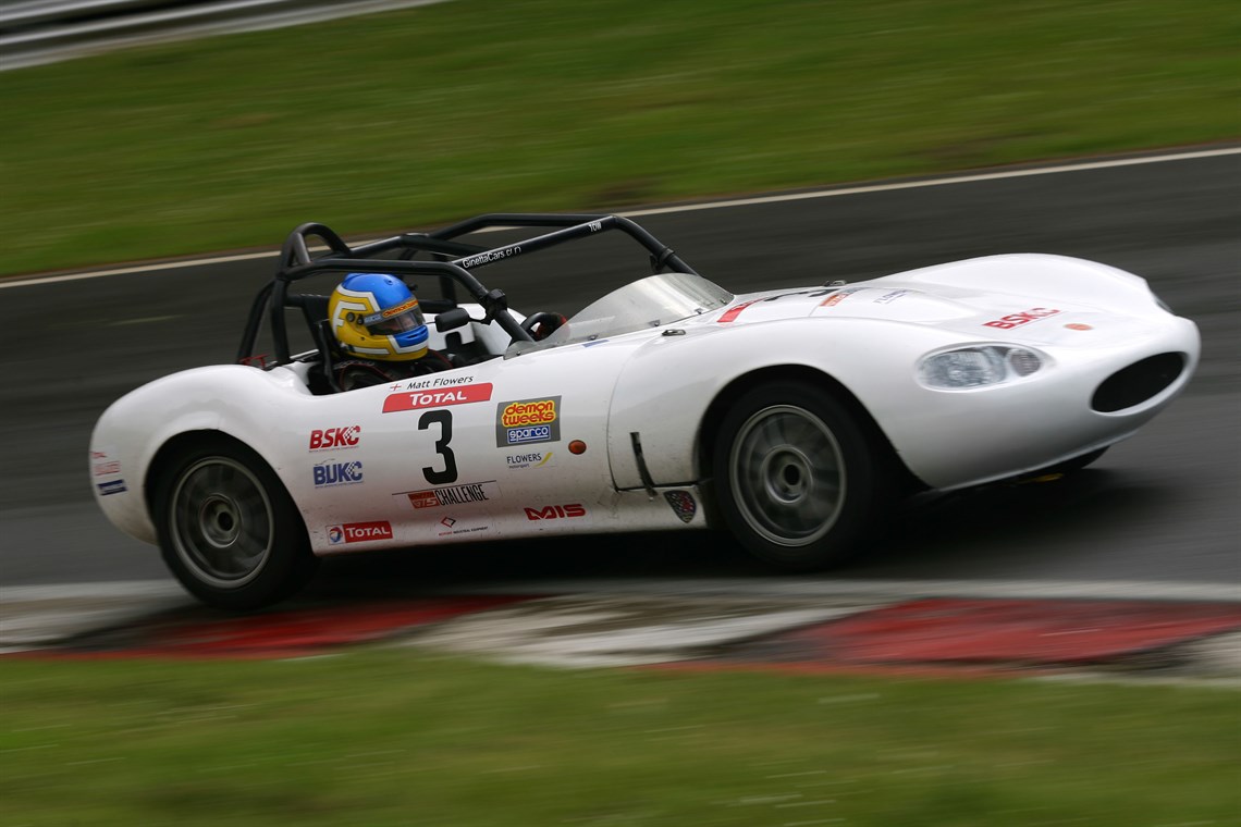 ginetta-g20-championship-winning-race-car