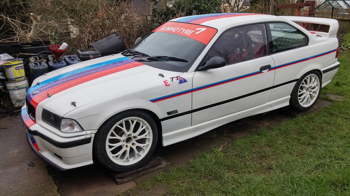 Racecarsdirect.com - BMW e36 M3 3.0l Race Car