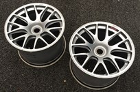 2-x-18-bbs-forged-mag-lmp-gt-centre-lock-whee