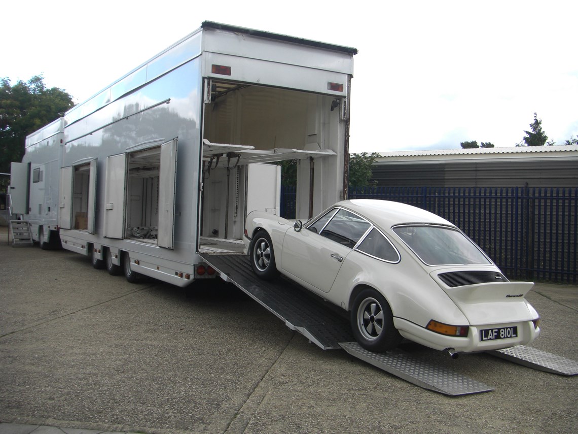 What Are The Advantages Of Using Car Transport Services While Relocating