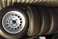rae-davis-racing-wheels-and-dunlop-tyres-55-x