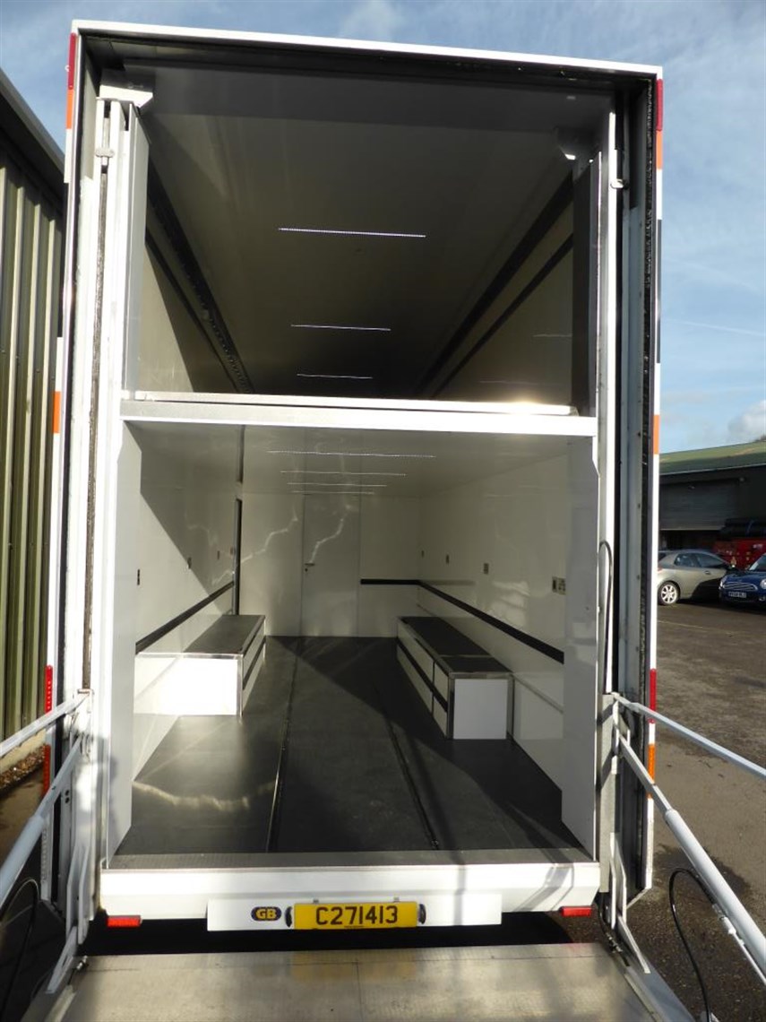 sold-4-car-transporter-with-office