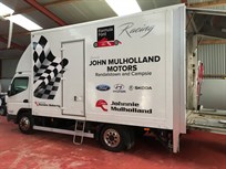 mitsubishi-canter-formula-ford-transporter