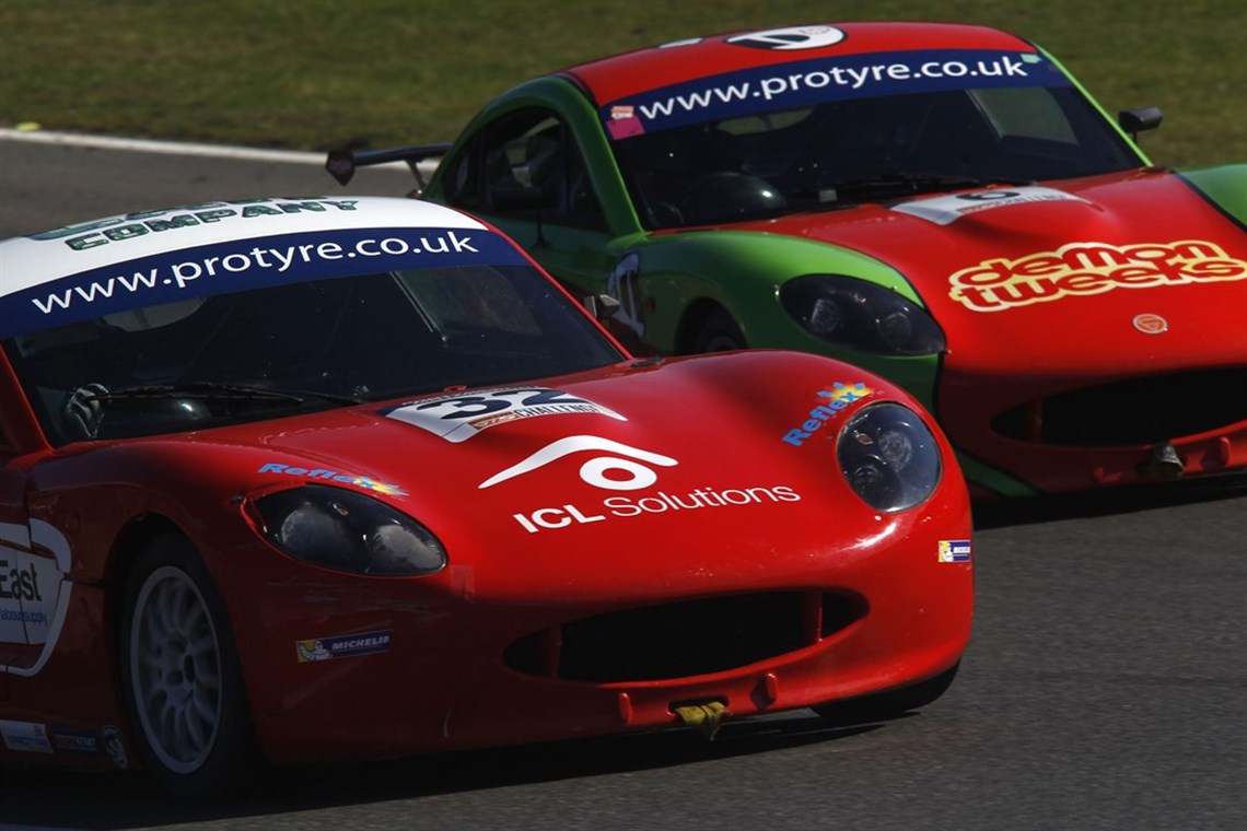Racecarsdirect.com - GINETTA G40 GT5 Championship Race Car for sale ...