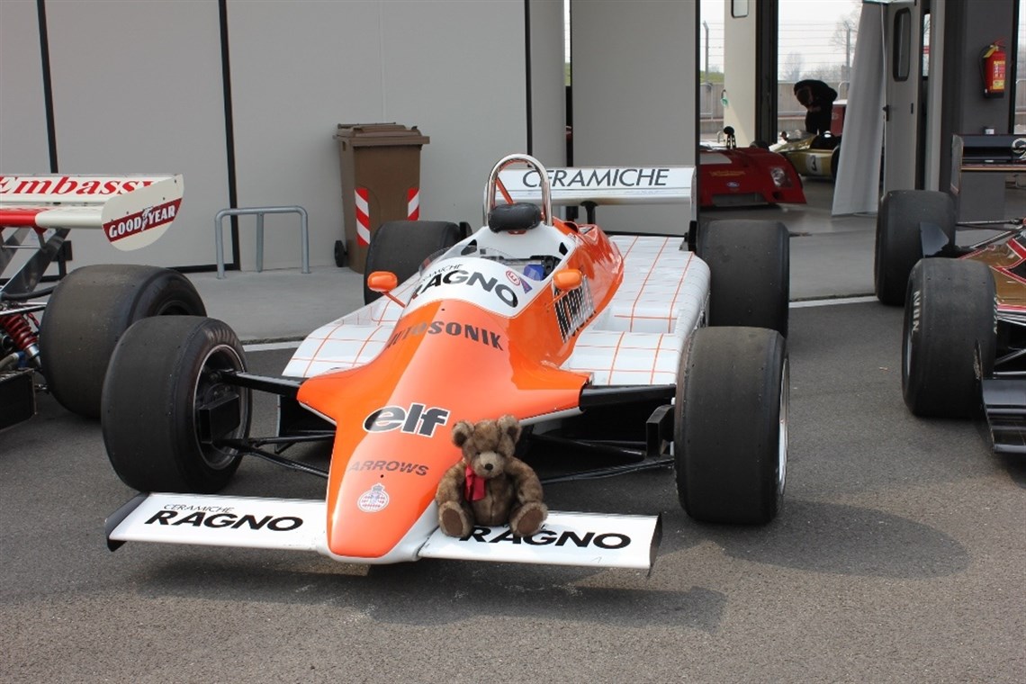 arrows-a43-f1-cosworth-dfv