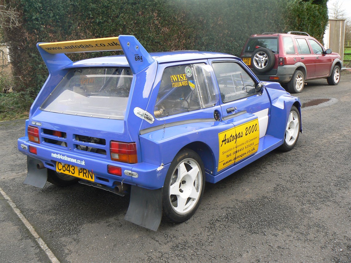 Racecarsdirect.com - MG Metro 6R4 Rally car
