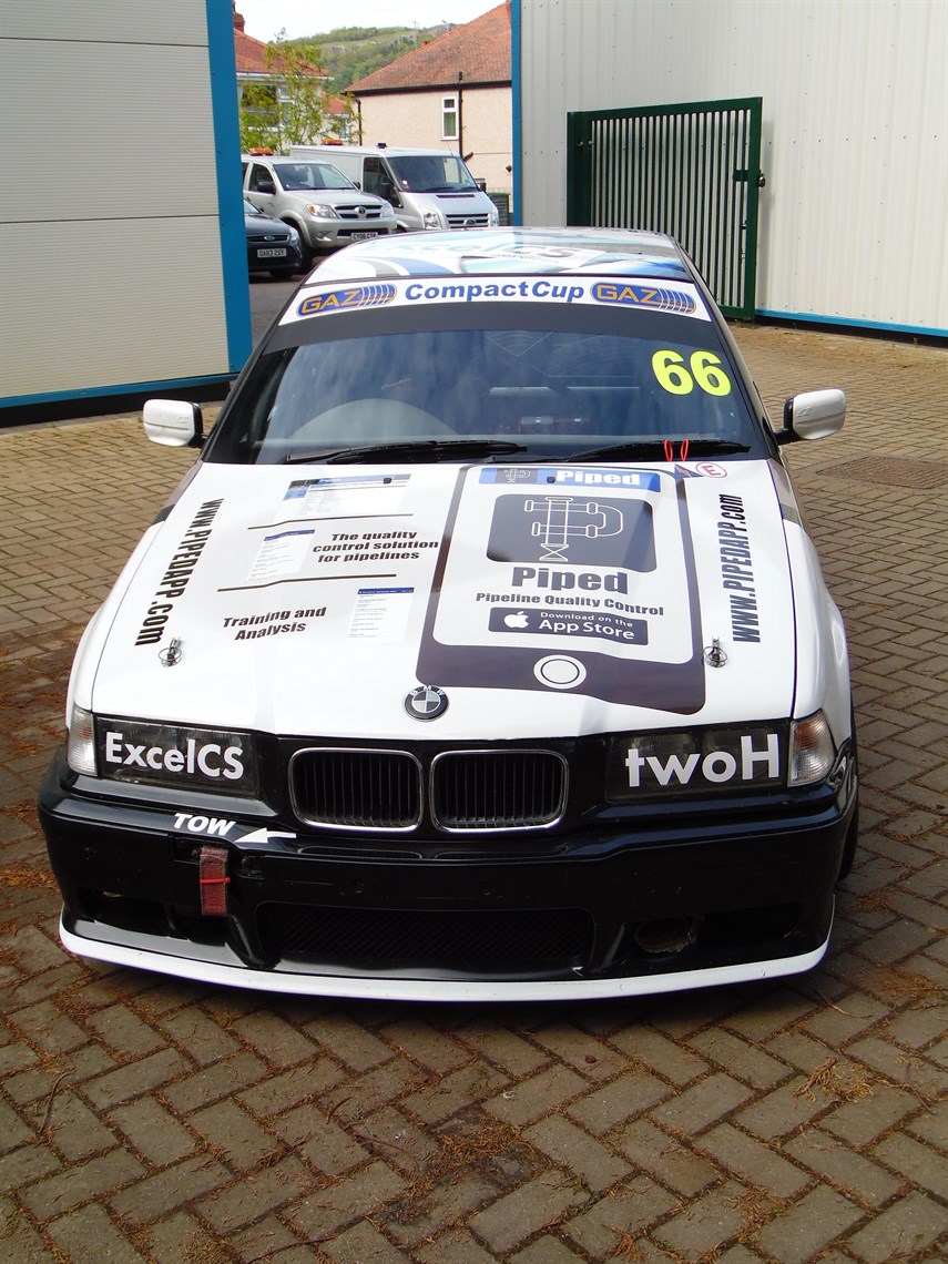 Racecarsdirect.com - BMW Compact Cup Race Car