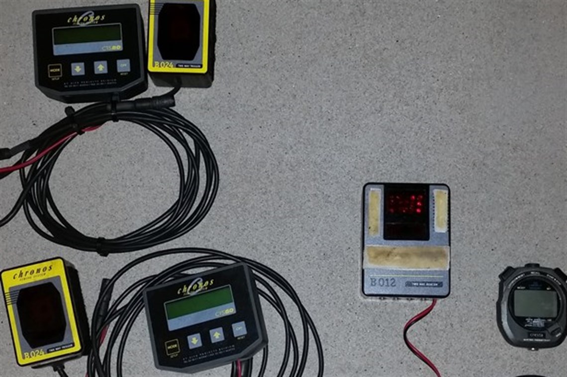 chronos-timer-beacon-laptimer---system-for-2