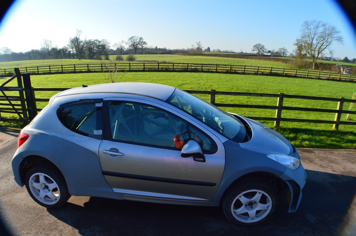 Racecarsdirect.com - Peugeot 207 rally race car S2000 WRC project