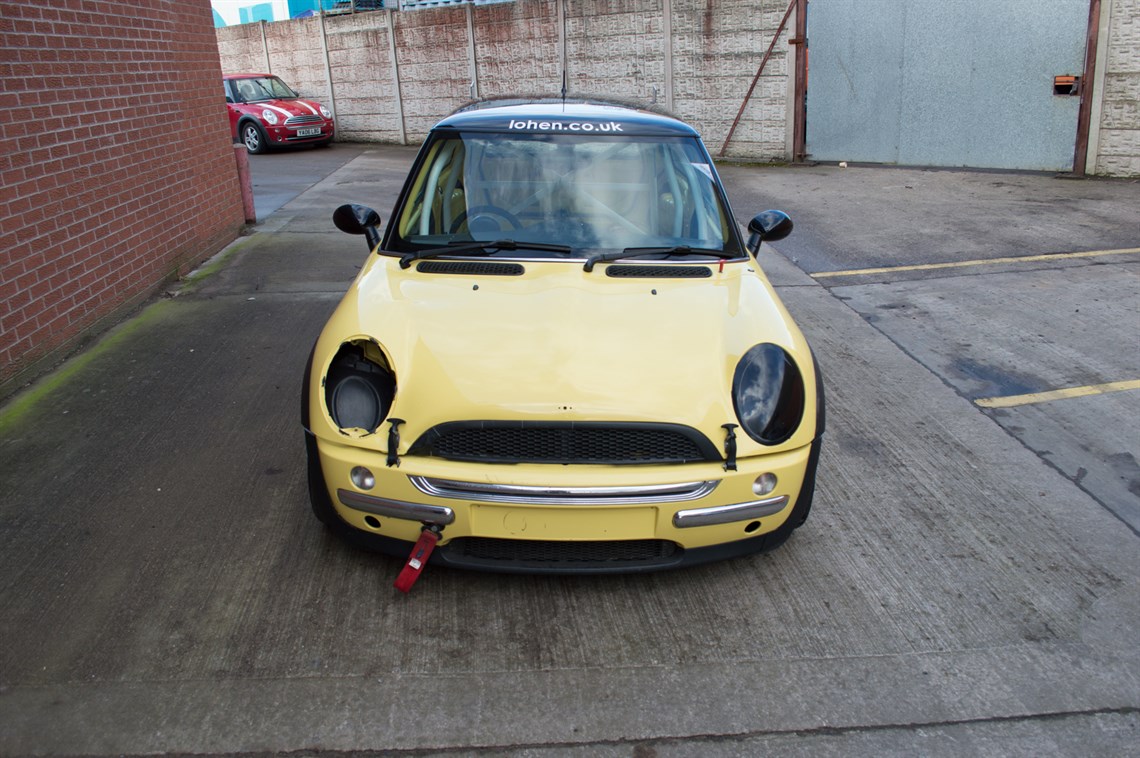 mini-challenge-cooper-class-car-with-spare-sh