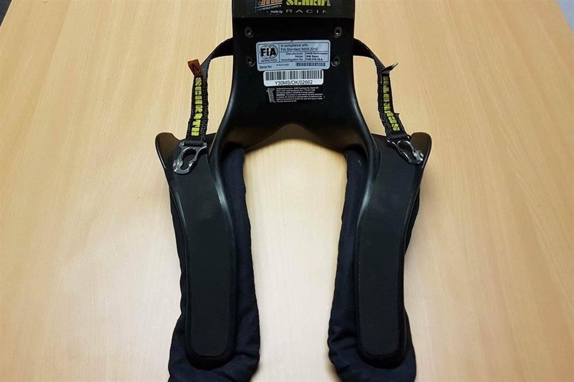 Hans device