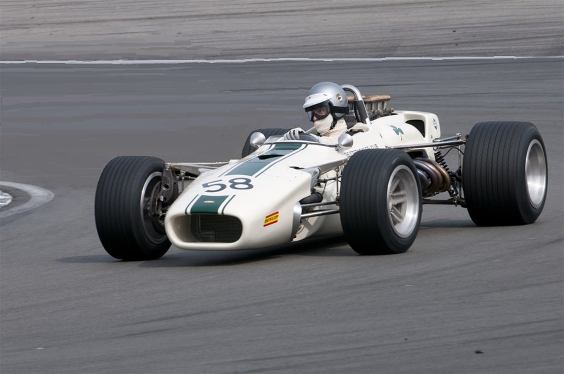 lola-t142-1968-formula-5000