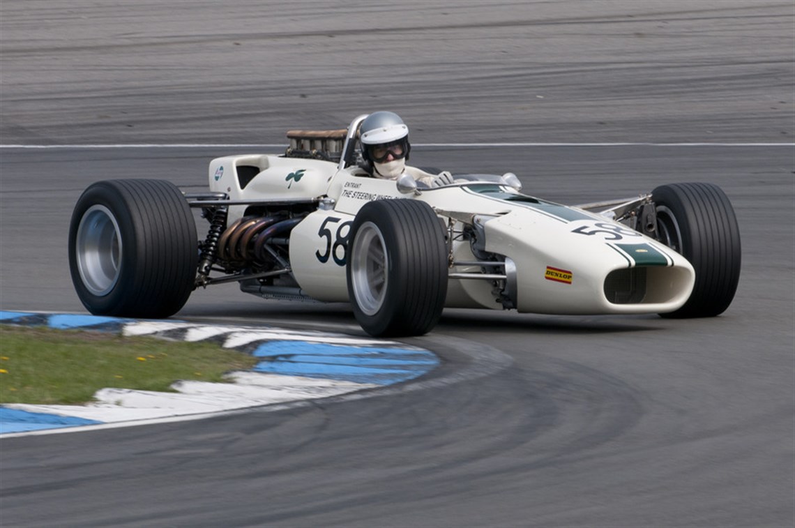 lola-t142-1968-formula-5000