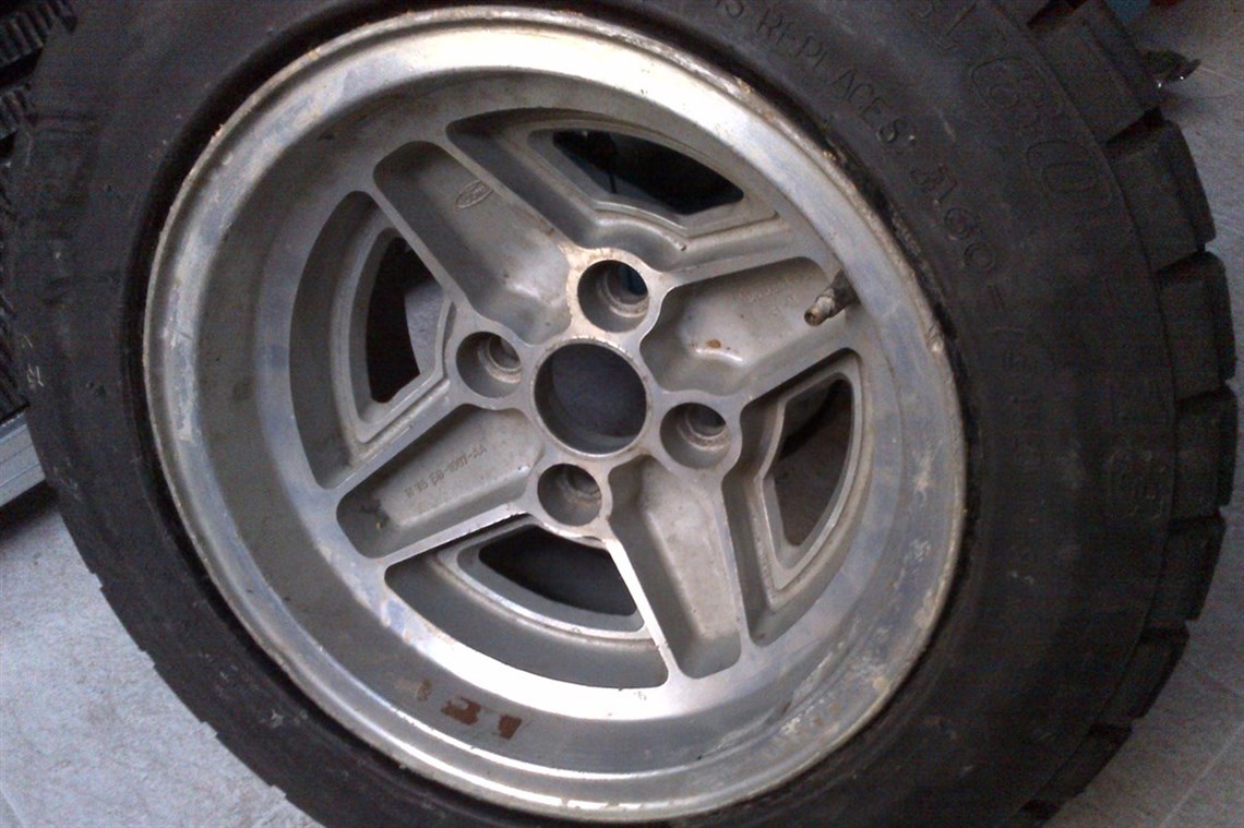 ORIGINAL X-PACK 7.5 x 13 FORD