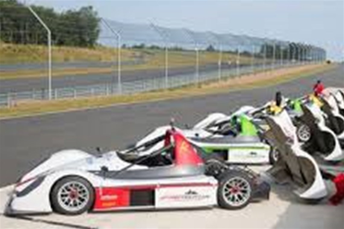 20radical-sr3-1500-stock-lh-drive