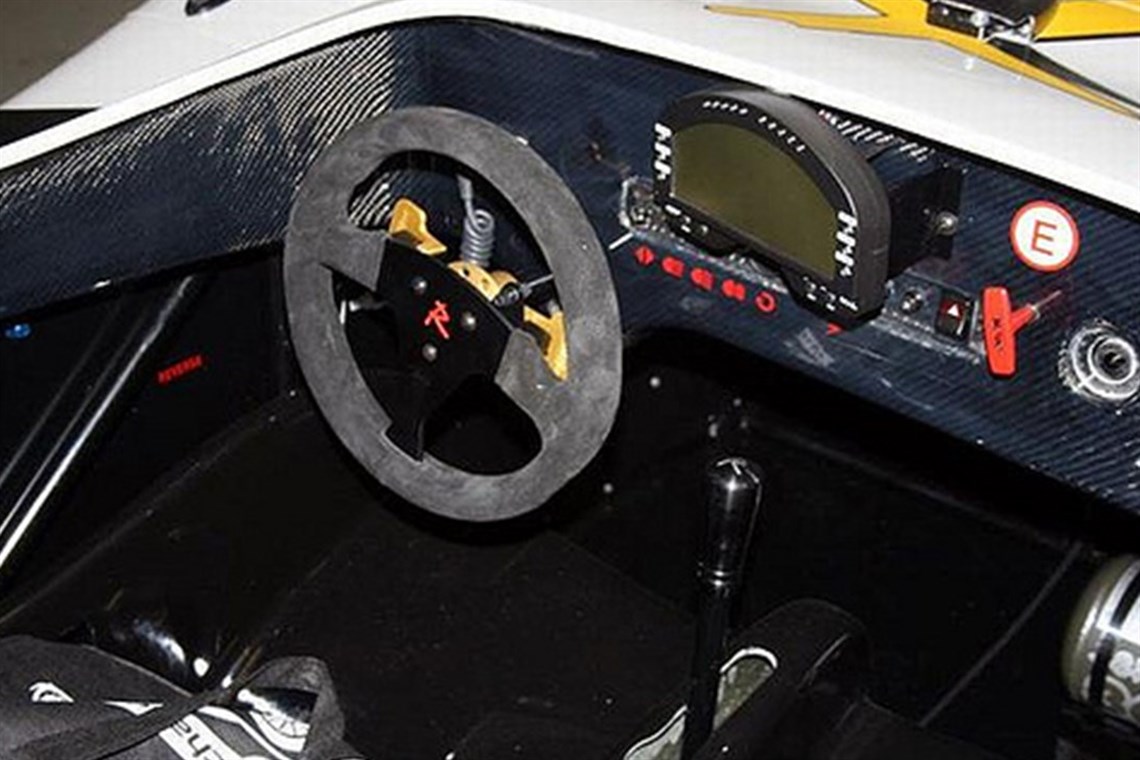 20radical-sr3-1500-stock-lh-drive