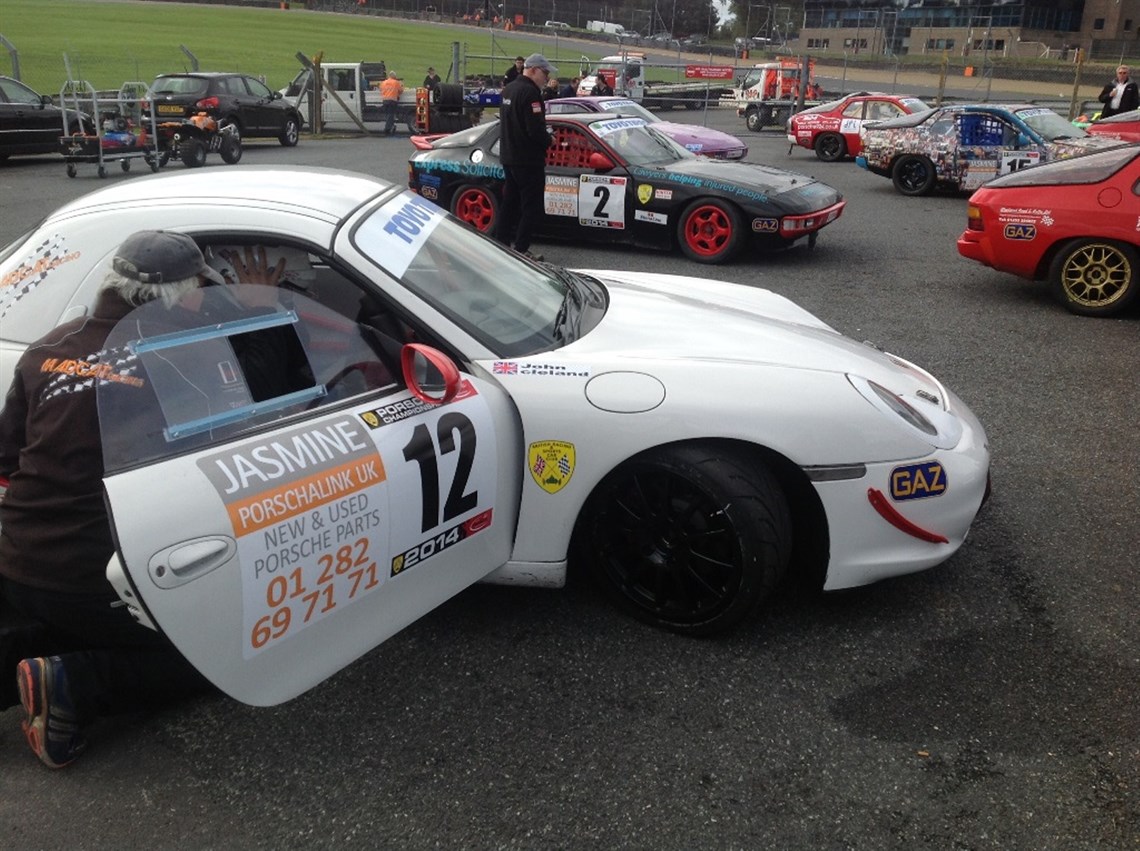 Racecarsdirect.com - Porsche Boxster S Full Race Car