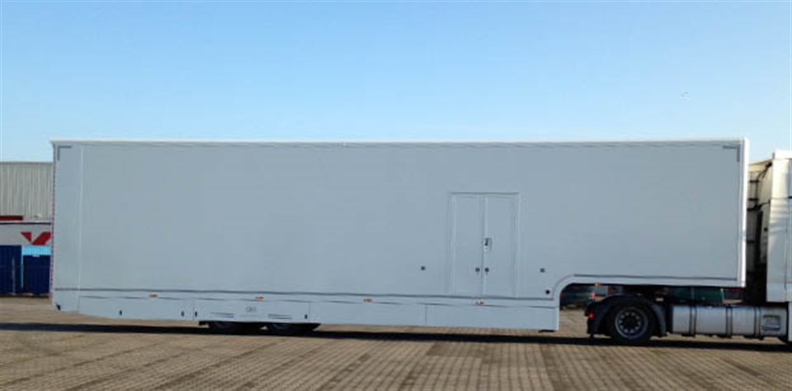 in-stock-new-race-trailer-with-double-right-s