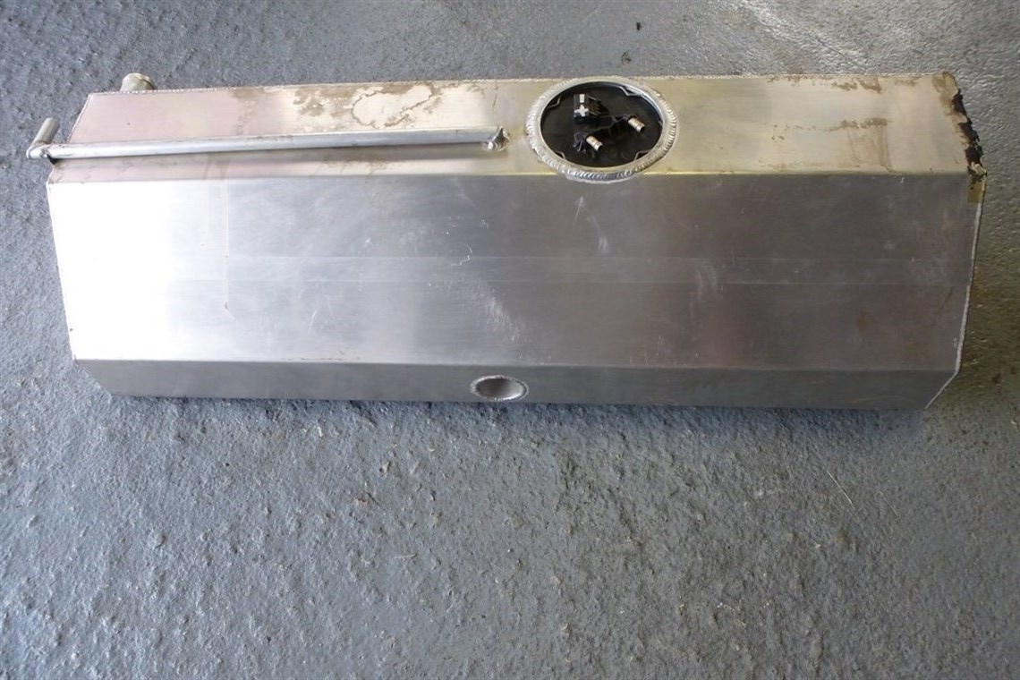 radical-sr3-fuel-tank-54ltr